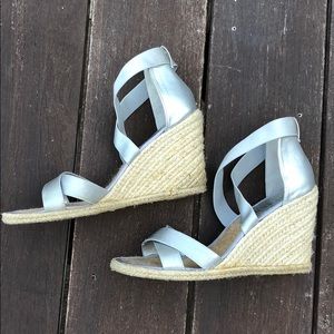 Ralph Lauren Silver Wedges Iliana size 6.5